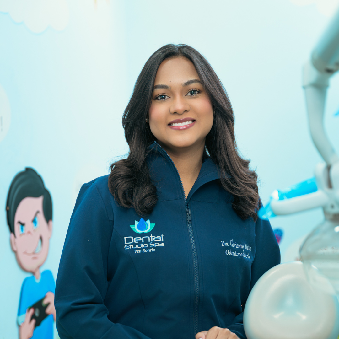 Dra. Glorianny Matos